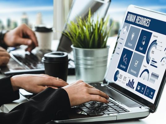 Jak wybrać idealny szablon WordPress dla Twojego projektu w 2026 roku?