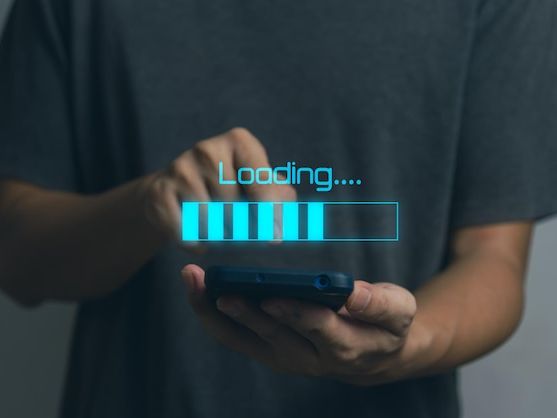 Optymalizacja szybkości ładowania strony – praktyczne wskazówki dla twórców webowych