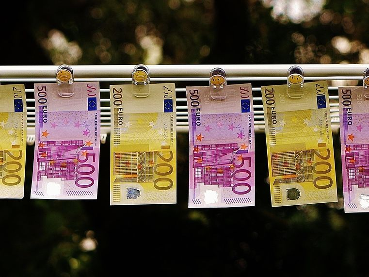 Ile euro to złotówka i jak zmienia się kurs wymiany?